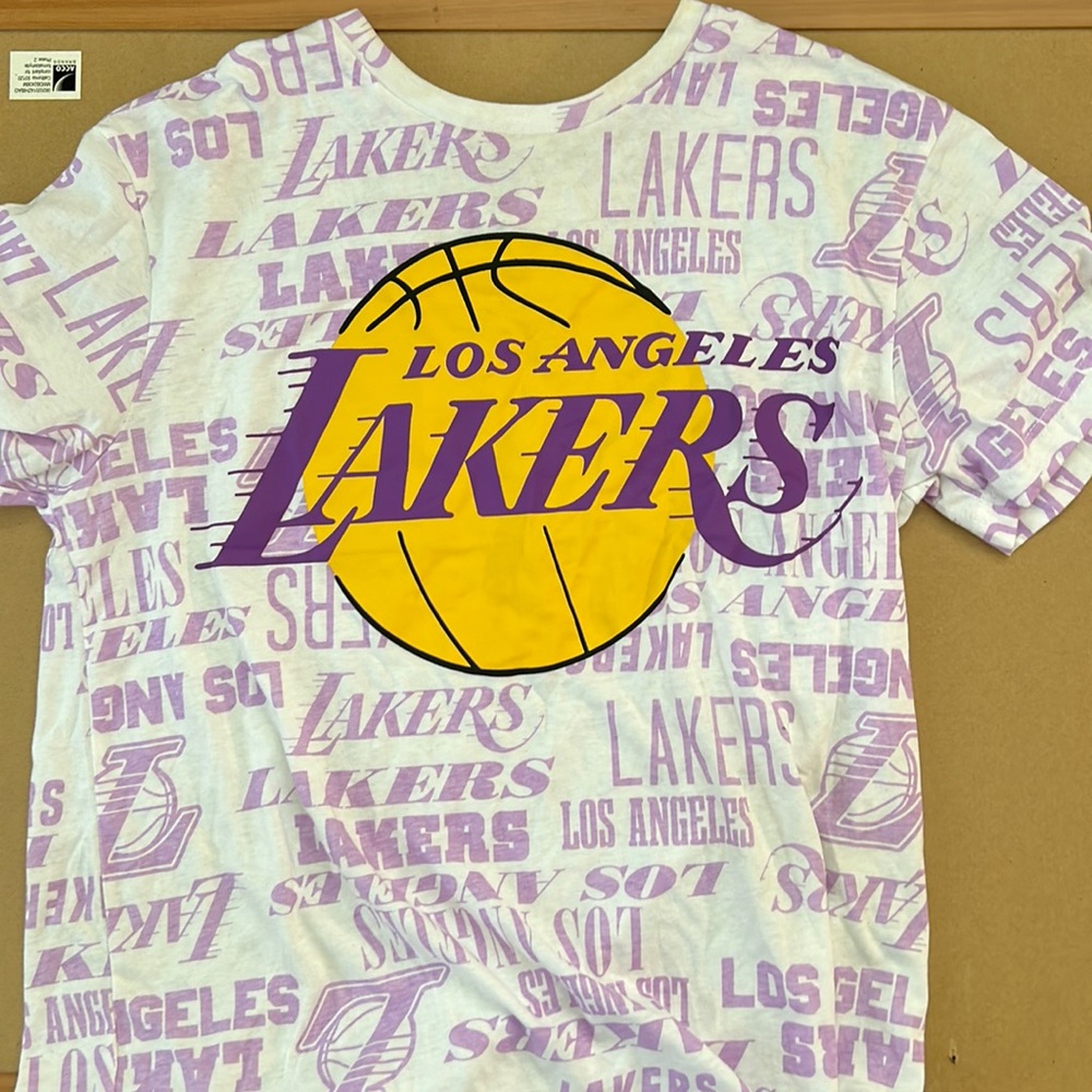 Lakers purple and white shirt
